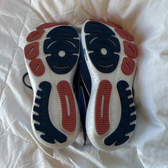 Brooks Glycerin Running Shoes - Picture 4 of 5